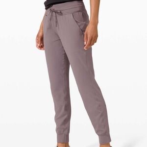 EUC Lululemon Ready to Rulu Jogger